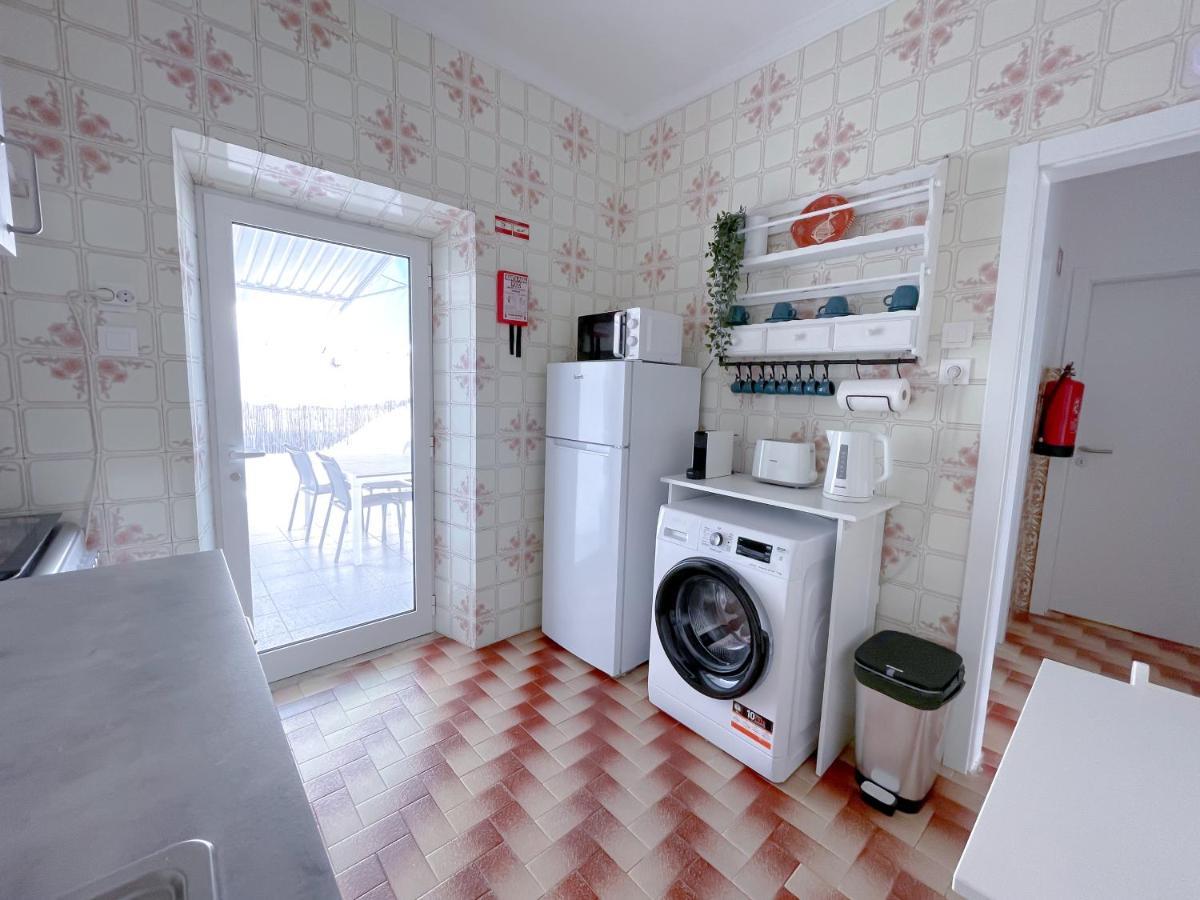 Central Olhao Home - Private Spacious Sunlit Patio Ngoại thất bức ảnh