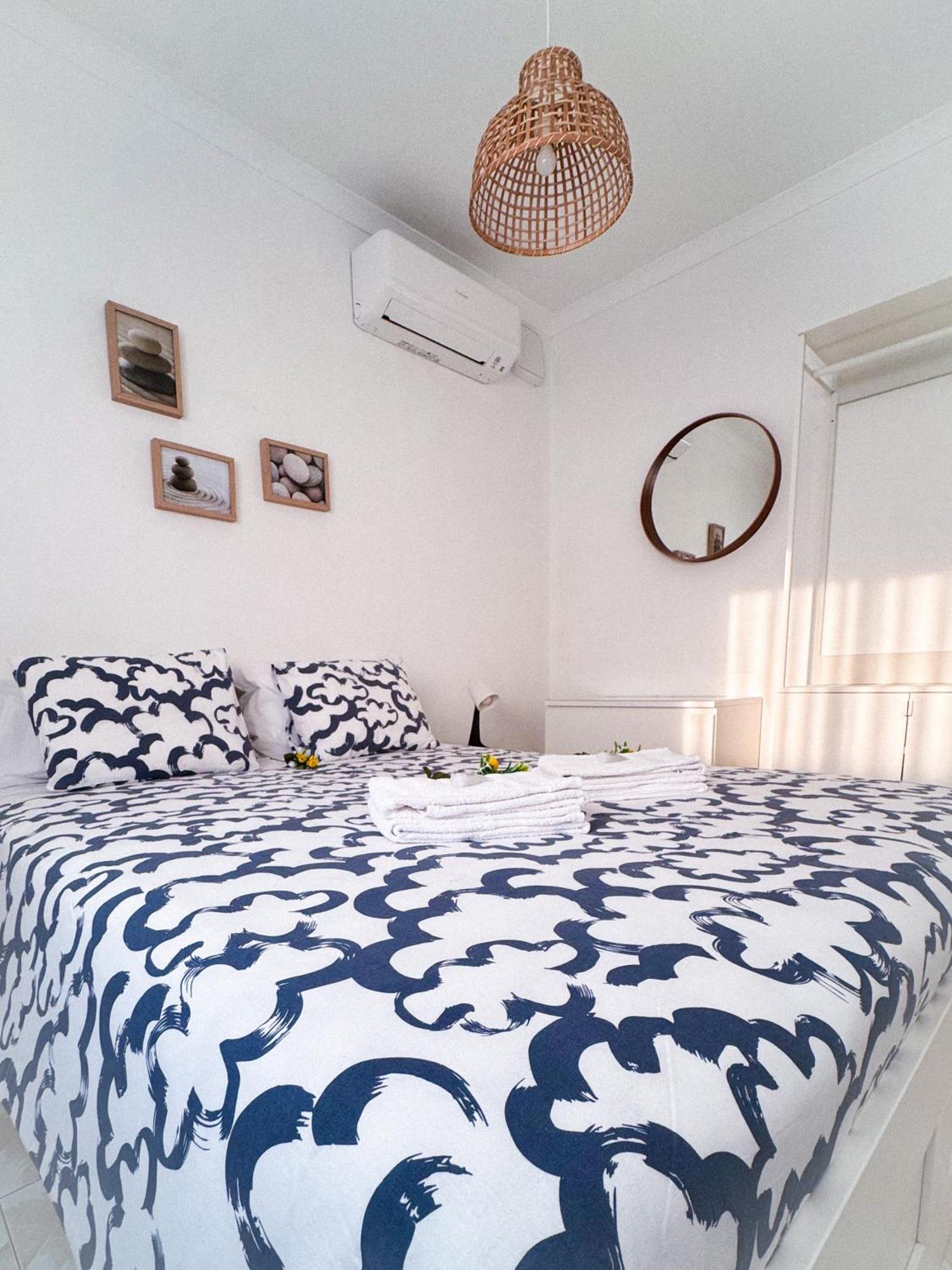 Central Olhao Home - Private Spacious Sunlit Patio Ngoại thất bức ảnh